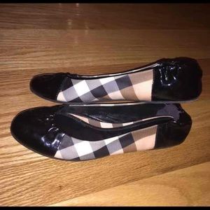 Burberry flats